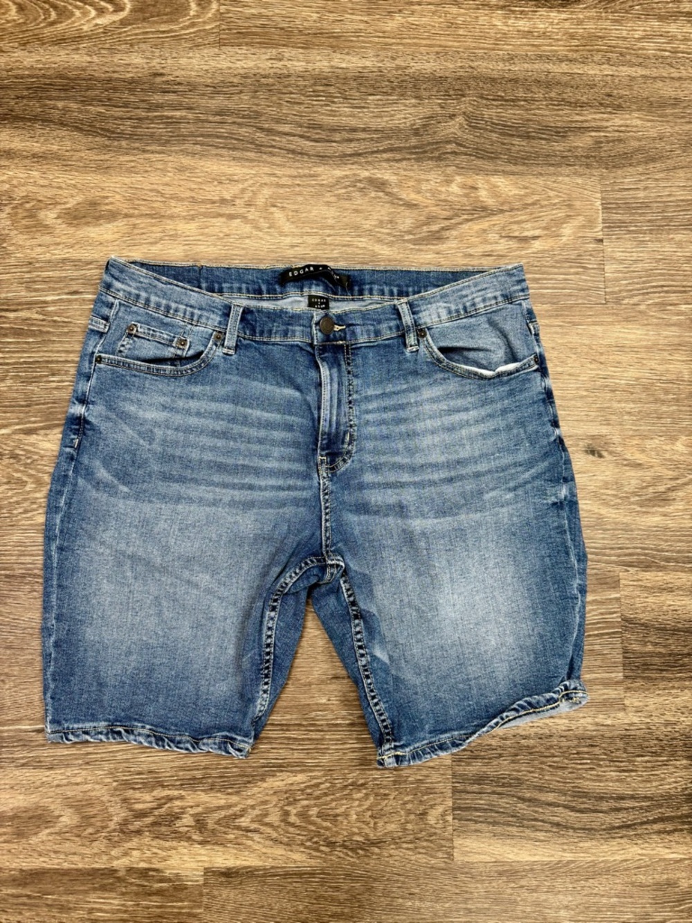 Edgar + Ash Men’s Denim Shorts Size 38 Stretch Light Wash
